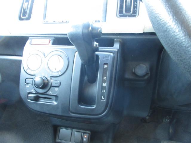 アルト Ｌ　車検２年付　ナビ　ＥＴＣ　キーレス　Ａスト　衝軽Ｂ（11枚目）