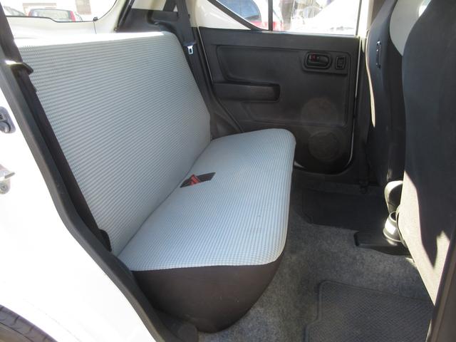 アルト Ｌ　車検２年付　ナビ　ＥＴＣ　キーレス　Ａスト　衝軽Ｂ（14枚目）