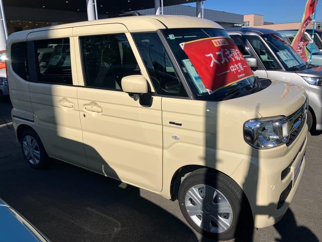 スペーシア ＨＹＢＲＩＤ　Ｘ前後衝突被害軽減ブレーキ　エアコン　パワステ　パワーウィンドウ　エアバック　ＡＢＳ　集中ロック　オートライト　衝突被害軽減ボディ　スペアキーあり　後席プライバシーガラス　パンク修理剤　保証書・取説完備（4枚目）