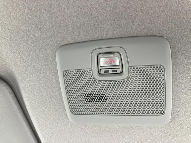 スペーシア ＨＹＢＲＩＤ　Ｘ前後衝突被害軽減ブレーキ　エアコン　パワステ　パワーウィンドウ　エアバック　ＡＢＳ　集中ロック　オートライト　衝突被害軽減ボディ　スペアキーあり　後席プライバシーガラス　パンク修理剤　保証書・取説完備（17枚目）