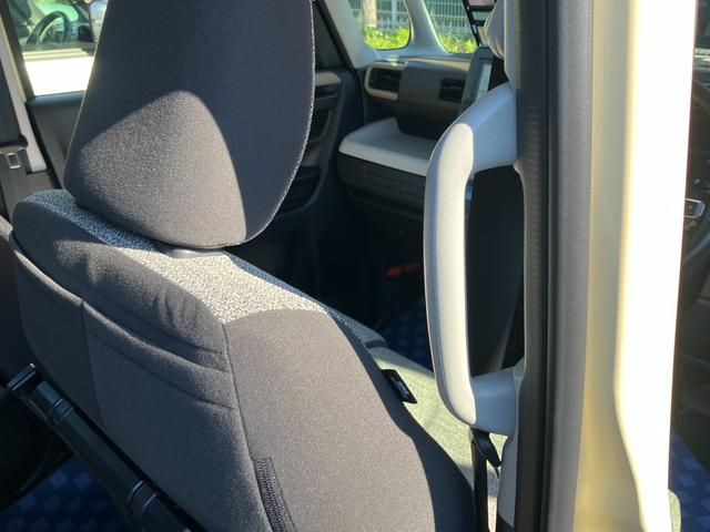 スペーシア ＨＹＢＲＩＤ　Ｘ前後衝突被害軽減ブレーキ　エアコン　パワステ　パワーウィンドウ　エアバック　ＡＢＳ　集中ロック　オートライト　衝突被害軽減ボディ　スペアキーあり　後席プライバシーガラス　パンク修理剤　保証書・取説完備（40枚目）