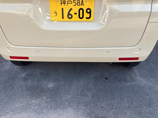 スペーシア ＨＹＢＲＩＤ　Ｘ前後衝突被害軽減ブレーキ　エアコン　パワステ　パワーウィンドウ　エアバック　ＡＢＳ　集中ロック　オートライト　衝突被害軽減ボディ　スペアキーあり　後席プライバシーガラス　パンク修理剤　保証書・取説完備（62枚目）
