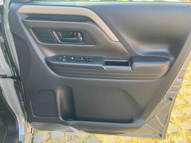 スペーシア HYBRID G前後衝突被害軽減ブレーキ デュアルセンサーブレーキサポート2、後退時ブレーキサポート、オートエアコン、キーレスプッシュエンジンスタート、両側電動格納ミラー、HYBRID、オートライト、運転席シートヒーター、ひじ掛け(33枚目)