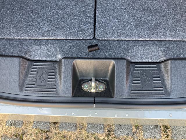 スペーシア HYBRID G前後衝突被害軽減ブレーキ デュアルセンサーブレーキサポート2、後退時ブレーキサポート、オートエアコン、キーレスプッシュエンジンスタート、両側電動格納ミラー、HYBRID、オートライト、運転席シートヒーター、ひじ掛け(46枚目)