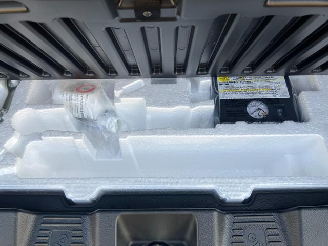 スペーシアカスタム カスタム　ＨＹＢＲＩＤ　ＸＳ全方位カメラ付きナビゲーション　デュアルセンサーブレーキサポート２、後退時ブレーキサポート、オートエアコン、キーレスプッシュエンジンスタート、両側電動格納ミラー、ＨＹＢＲＩＤ、オートライト、運転席シートヒーター（29枚目）