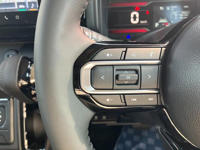 スペーシアカスタム カスタム　ＨＹＢＲＩＤ　ＸＳ全方位カメラ付きナビゲーション　デュアルセンサーブレーキサポート２、後退時ブレーキサポート、オートエアコン、キーレスプッシュエンジンスタート、両側電動格納ミラー、ＨＹＢＲＩＤ、オートライト、運転席シートヒーター（46枚目）