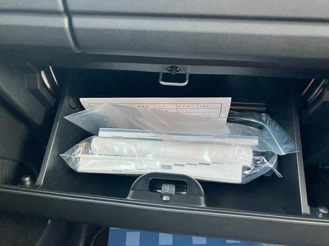 スペーシアカスタム カスタム　ＨＹＢＲＩＤ　ＸＳ全方位カメラ付きナビゲーション　デュアルセンサーブレーキサポート２、後退時ブレーキサポート、オートエアコン、キーレスプッシュエンジンスタート、両側電動格納ミラー、ＨＹＢＲＩＤ、オートライト、運転席シートヒーター（51枚目）