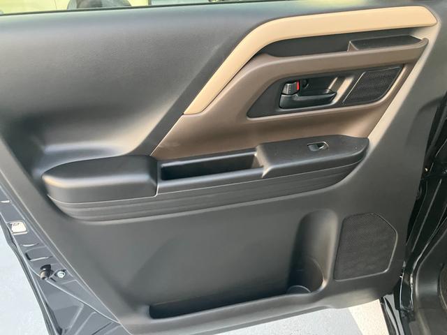 スペーシア HYBRID X前後衝突被害軽減ブレーキ デュアルセンサーブレーキサポート、後退時ブレーキサポート、オートエアコン、キーレスプッシュエンジンスタート、両側電動格納ミラー、HYBRID、オートライト、運転席シートヒーター、(45枚目)