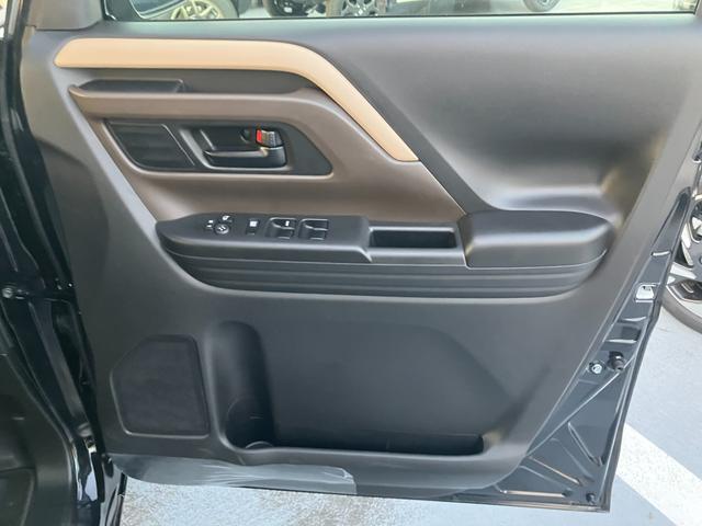 スペーシア HYBRID X前後衝突被害軽減ブレーキ デュアルセンサーブレーキサポート、後退時ブレーキサポート、オートエアコン、キーレスプッシュエンジンスタート、両側電動格納ミラー、HYBRID、オートライト、運転席シートヒーター、(56枚目)