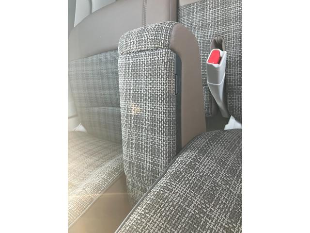 アルトラパンＬＣ ＬＣ　Ｘ　５型前後衝突被害軽減ブレーキ　デュアルカメラブレーキサポート、後退時ブレーキサポート、オートエアコン、キーレスプッシュエンジンスタート、両側電動格納ミラー、オートライト、運転席シートヒーター、（24枚目）