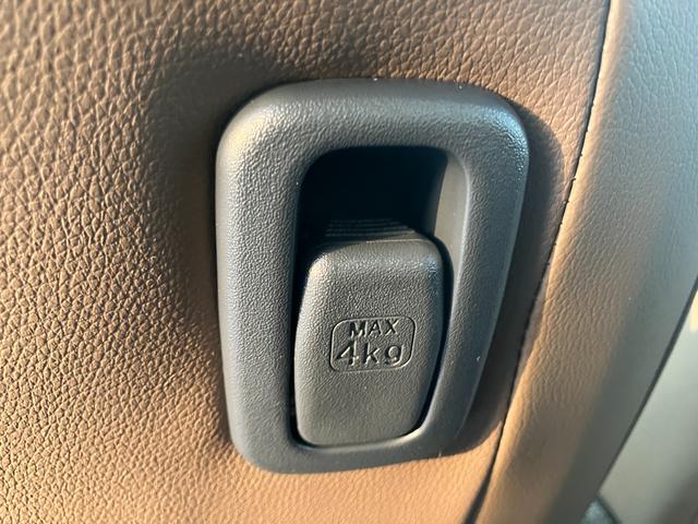 アルトラパンＬＣ ＬＣ　Ｘ　５型前後衝突被害軽減ブレーキ　デュアルカメラブレーキサポート、後退時ブレーキサポート、オートエアコン、キーレスプッシュエンジンスタート、両側電動格納ミラー、オートライト、運転席シートヒーター、（61枚目）