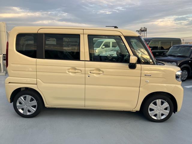 スペーシア ＨＹＢＲＩＤ　Ｇ　全方位モニター付ナビ　ＬＥＤランプ　デュアルセンサーブレーキＩＩ｜後席両側スライドドア｜ＬＥＤヘッドランプ｜全方位モニター付メモリーナビゲーション｜キーレスプッシュスタートシステム｜（8枚目）