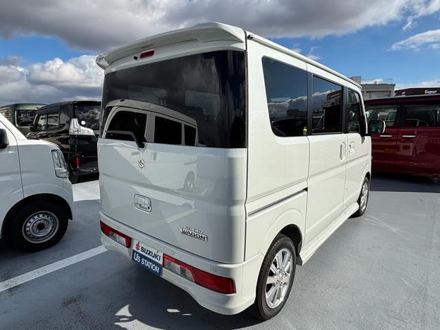 エブリイワゴン ＰＺターボ　標準ルーフ　６型　バックカメラ付オーディオ　デュアルカメラブレーキ｜後席左側ワンアクションパワースライド｜１４インチアルミホイール｜本革巻きステアリングホイール｜リモート格納式ドアミラー｜運転席シートヒーター｜（8枚目）