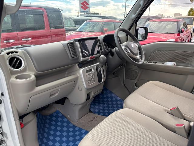 エブリイワゴン ＰＺターボ　標準ルーフ　６型　バックカメラ付オーディオ　デュアルカメラブレーキ｜後席左側ワンアクションパワースライド｜１４インチアルミホイール｜本革巻きステアリングホイール｜リモート格納式ドアミラー｜運転席シートヒーター｜（56枚目）