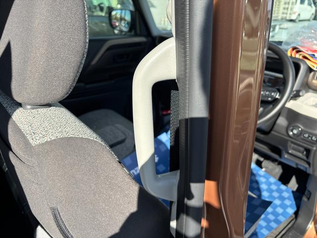 スペーシア ＨＹＢＲＩＤ　Ｘ　衝突被害軽減ブレーキ　電動パーキング　デュアルセンサーブレーキＩＩ｜後席両側ワンアクションパワースライド｜電動パーキングブレーキ｜ＬＥＤヘッドランプ｜アダプティブクルーズコントロール｜マルチユースフラップ｜（52枚目）