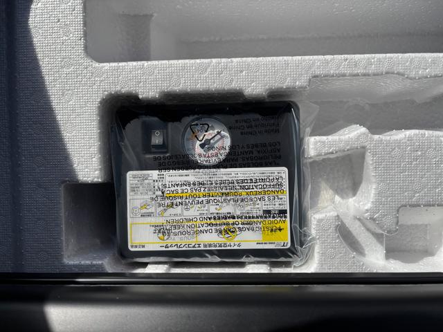 スペーシア ＨＹＢＲＩＤ　Ｘ　衝突被害軽減ブレーキ　電動パーキング　デュアルセンサーブレーキＩＩ｜後席両側ワンアクションパワースライド｜電動パーキングブレーキ｜ＬＥＤヘッドランプ｜アダプティブクルーズコントロール｜マルチユースフラップ｜（63枚目）