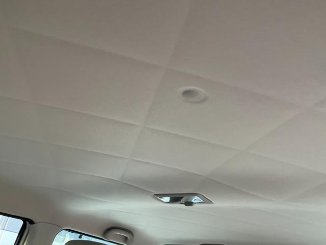 アルトラパン Ｘ　４型　衝突被害軽減ブレーキ　ＬＥＤヘッドランプ　デュアルカメラブレーキ｜後退時ブレーキサポート｜ＬＥＤヘッドランプ｜オートライトシステム｜フルオートエアコン｜バックカメラ付きナビゲーション｜シートヒーター｜ＵＳＢ電源ソケット｜（12枚目）