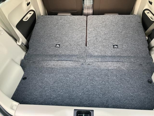 アルトラパンＬＣ ＬＣ　ＨＹＢＲＩＤ　Ｘ　６型　衝突被害軽減ブレーキ　ＬＥＤ　デュアルセンサーブレーキＩＩ｜ＨＹＢＲＩＤ｜ＬＣ専用フロントグリル｜アルミホイール｜本革巻きステアリングホイール｜３６０°プレミアムＵＶ＆ＩＲカットガラス｜照明付バニティミラー｜ナノイーＸ搭載｜（19枚目）