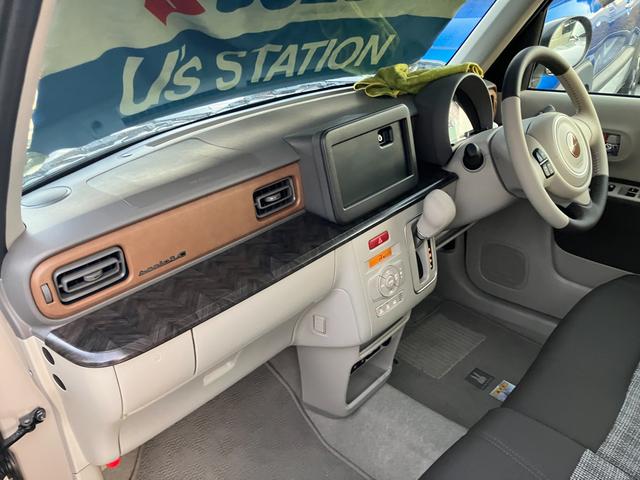 アルトラパンＬＣ ＬＣ　ＨＹＢＲＩＤ　Ｘ　６型　衝突被害軽減ブレーキ　ＬＥＤ　デュアルセンサーブレーキＩＩ｜ＨＹＢＲＩＤ｜ＬＣ専用フロントグリル｜アルミホイール｜本革巻きステアリングホイール｜３６０°プレミアムＵＶ＆ＩＲカットガラス｜照明付バニティミラー｜ナノイーＸ搭載｜（35枚目）