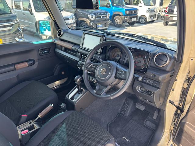 ジムニー ＸＣ　２型　４ＷＤ　ＡＴ　純正ナビ付　ＬＥＤヘッドランプ　デュアルセンサーブレーキ｜ヘッドランプウォッシャー｜クルーズコントロール｜本革巻きステアリングホイール｜１６インチアルミホイール｜オートエアコン｜シートヒーター｜ドライブレコーダー｜（29枚目）
