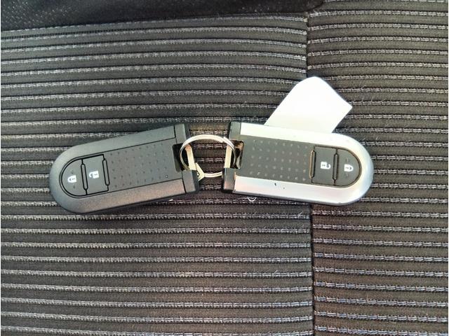 ムーヴ カスタム X SAII 安全装置付 ナビゲーション付 テレビ付 バックモニター付 純正ドライブレコーダー付 スマートキー付 アイドルストップ付 オートエアコン付 サイドバイザー付 フロアマット付 パワステ付(43枚目)