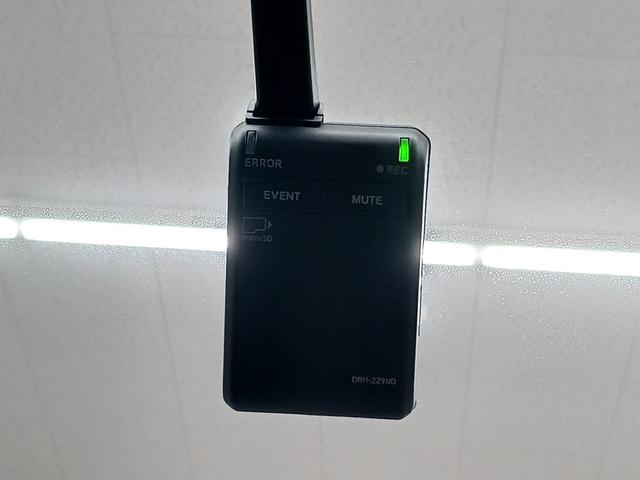フィット ＲＳ　ワンオーナー　純正ナビ　カメラ　ＥＴＣ　Ｄレコ（21枚目）