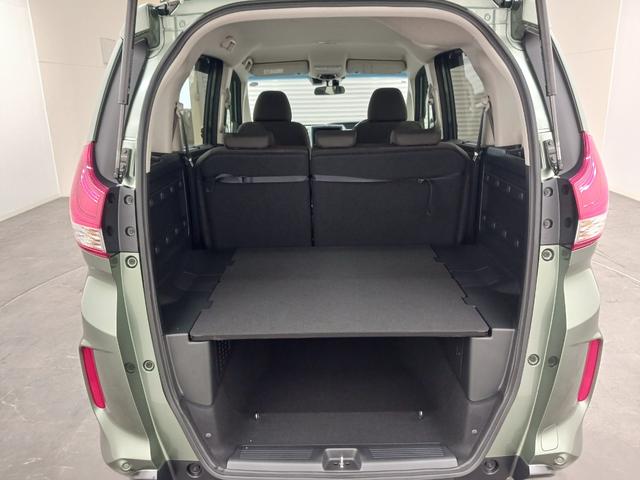 フリード＋ Ｇ　ワンオーナー　純正ナビ　カメラ　ＥＴＣ　Ｄレコ（12枚目）