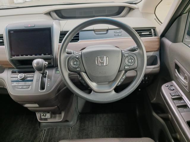 フリード＋ Ｇ　ワンオーナー　純正ナビ　カメラ　ＥＴＣ　Ｄレコ（15枚目）