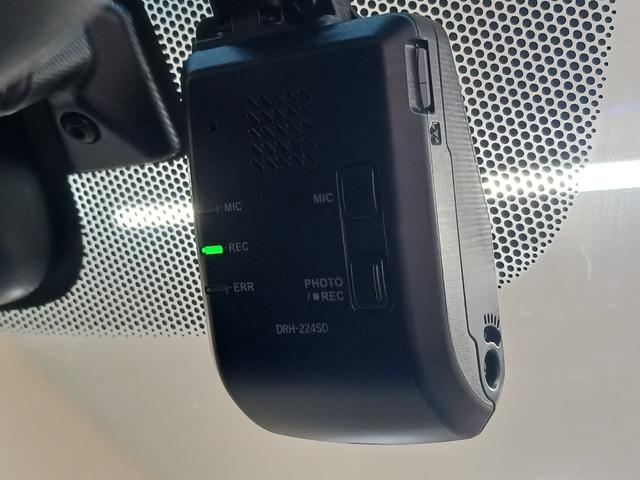 フリード＋ Ｇ　ワンオーナー　純正ナビ　カメラ　ＥＴＣ　Ｄレコ（20枚目）