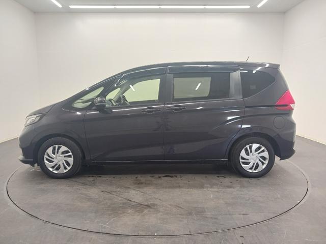 フリード Ｇ　ワンオーナー　純正ナビ　カメラ　ＥＴＣ　Ｄレコ（3枚目）