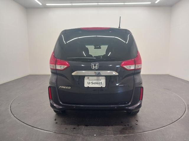 フリード Ｇ　ワンオーナー　純正ナビ　カメラ　ＥＴＣ　Ｄレコ（5枚目）