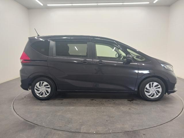 フリード Ｇ　ワンオーナー　純正ナビ　カメラ　ＥＴＣ　Ｄレコ（7枚目）