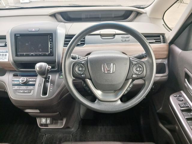 フリード Ｇ　ワンオーナー　純正ナビ　カメラ　ＥＴＣ　Ｄレコ（19枚目）