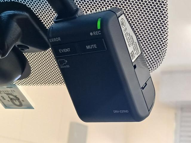 フリード Ｇ　ワンオーナー　純正ナビ　カメラ　ＥＴＣ　Ｄレコ（24枚目）