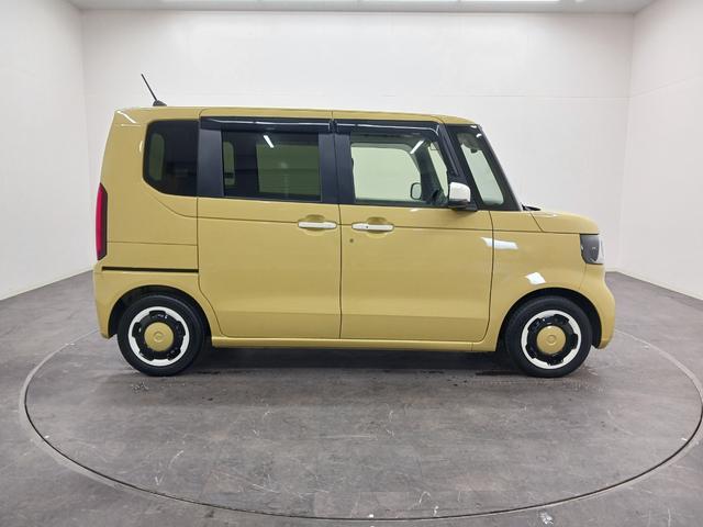 Ｎ－ＢＯＸ ベースグレード　ワンオーナー　純正ナビ　カメラ　ＥＴＣ　Ｄレコ（7枚目）