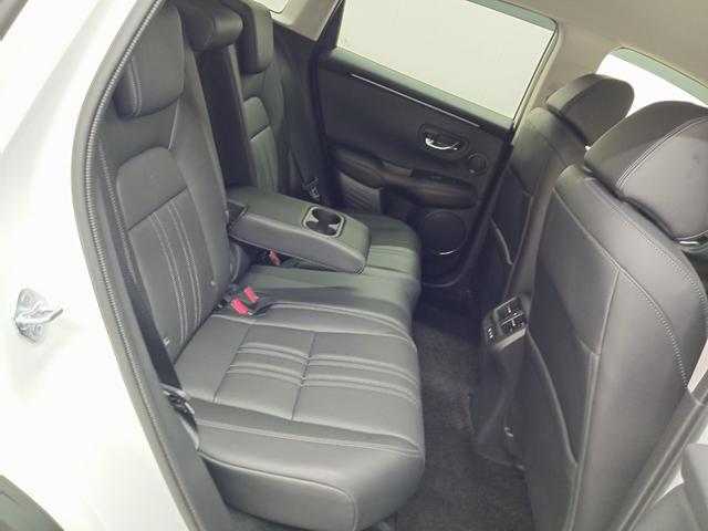 ＺＲ－Ｖ ｅ：ＨＥＶＺ　ワンオーナー　純正ナビ　カメラ　ＥＴＣ　Ｄレコ（16枚目）