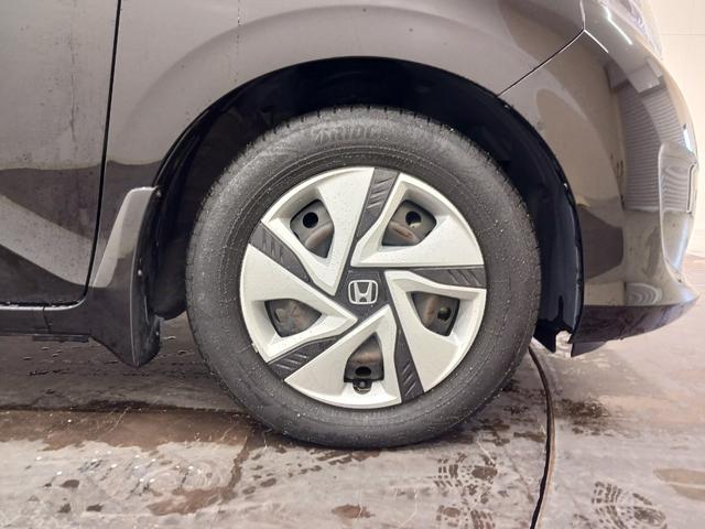 フリードハイブリッド ハイブリッド・Gホンダセンシング ワンオーナー 純正ナビ カメラ ETC Dレコ(13枚目)