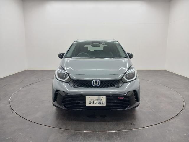 フィット ｅ：ＨＥＶＲＳ　ワンオーナー　純正ナビ　カメラ　ＥＴＣ　Ｄレコ（3枚目）