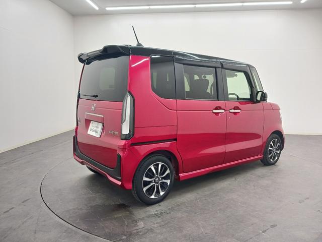 Ｎ－ＢＯＸカスタム ターボコーディネートスタイル　ワンオーナー　純正ナビ　カメラ　ＥＴＣ　Ｄレコ（6枚目）