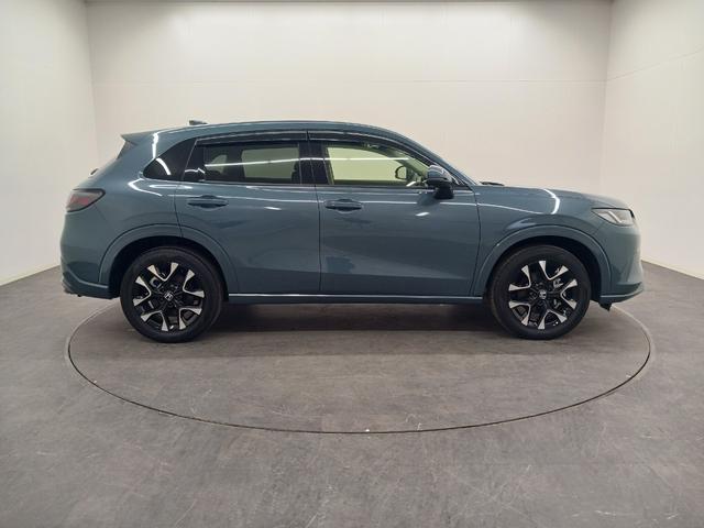 ＺＲ－Ｖ ｅ：ＨＥＶＺ　ワンオーナー　純正ナビ　カメラ　ＥＴＣ　Ｄレコ（7枚目）