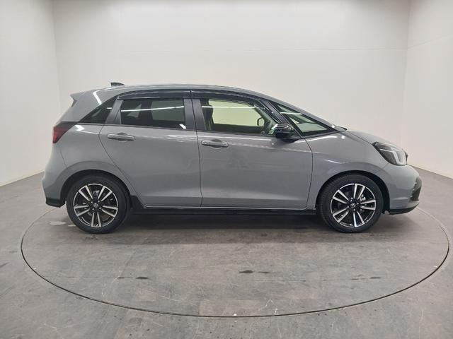 フィット ＲＳ　ワンオーナー　純正ナビ　カメラ　ＥＴＣ　Ｄレコ（7枚目）