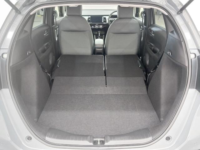 フィット ＲＳ　ワンオーナー　純正ナビ　カメラ　ＥＴＣ　Ｄレコ（14枚目）