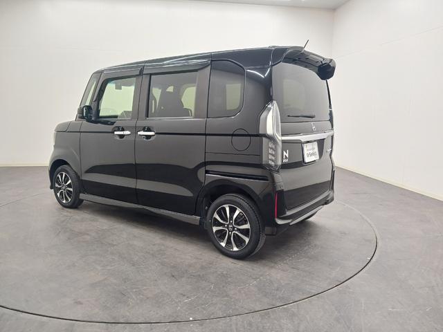 Ｎ－ＢＯＸカスタム Ｇ・Ｌホンダセンシング　ワンオーナー　外品ナビ　カメラ　ＥＴＣ（4枚目）