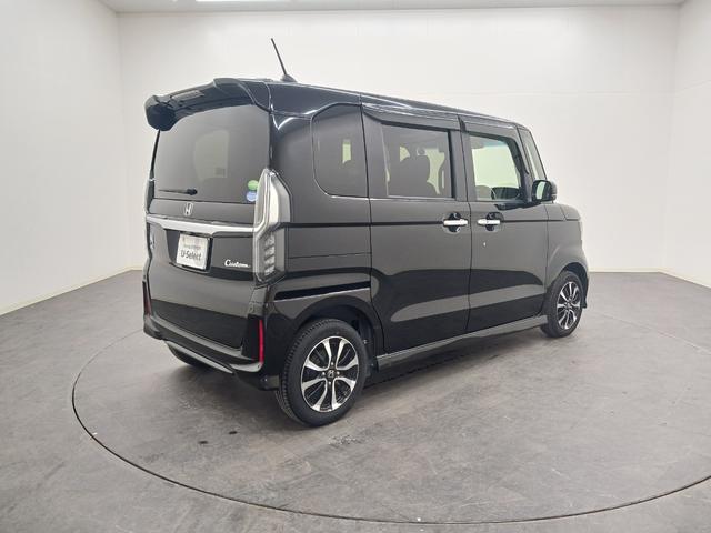 Ｎ－ＢＯＸカスタム Ｇ・Ｌホンダセンシング　ワンオーナー　外品ナビ　カメラ　ＥＴＣ（6枚目）
