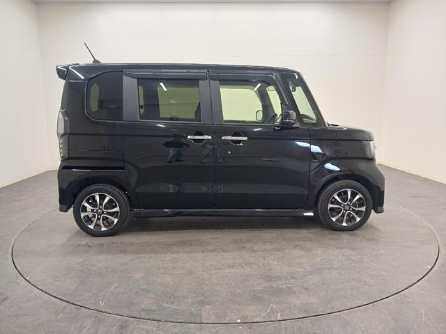 Ｎ－ＢＯＸカスタム Ｇ・Ｌホンダセンシング　ワンオーナー　外品ナビ　カメラ　ＥＴＣ（7枚目）