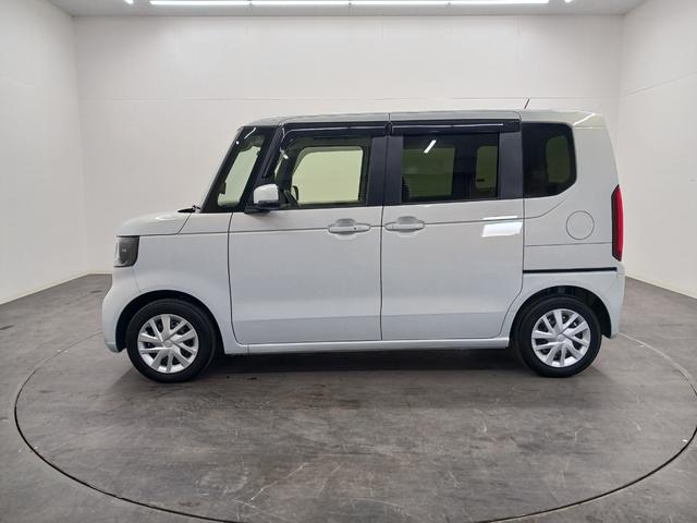 Ｎ－ＢＯＸ ベースグレード　ワンオーナー　純正ナビ　カメラ　ＥＴＣ　Ｄレコ（3枚目）