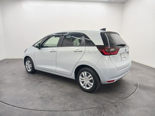 フィット e:HEVホーム ワンオーナー 純正ナビ カメラ ETC Dレコ(4枚目)