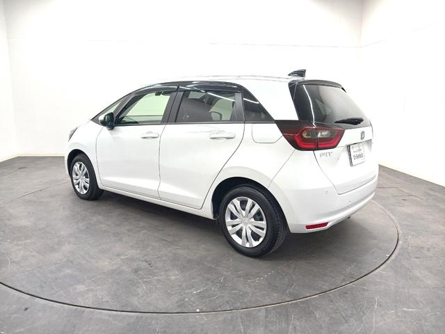 フィット e:HEVホーム ワンオーナー 純正ナビ カメラ ETC Dレコ(4枚目)