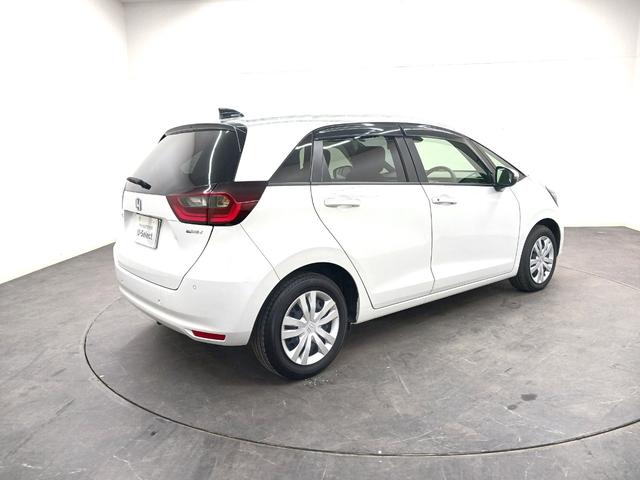 フィット e:HEVホーム ワンオーナー 純正ナビ カメラ ETC Dレコ(6枚目)