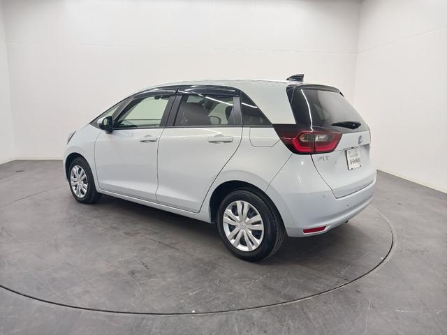 フィット e:HEVホーム ワンオーナー 純正ナビ カメラ ETC Dレコ(4枚目)